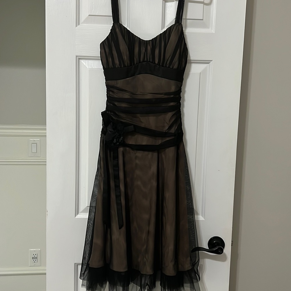 COCKTAIL DRESS